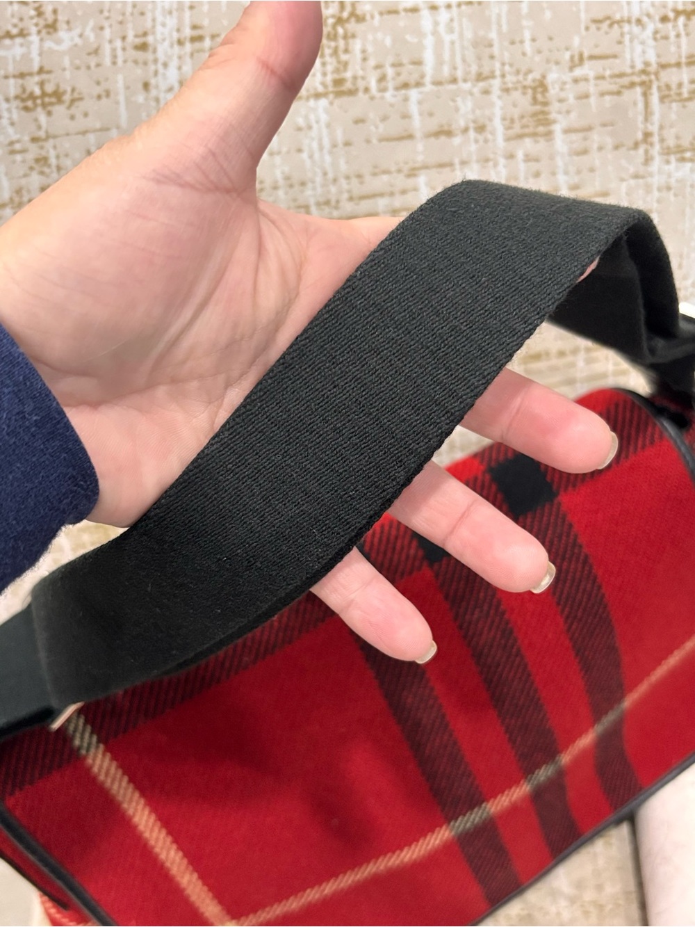 Burberry wool check pattern - Picture 6 of 16